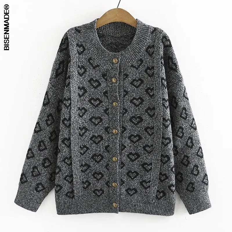 

Women Clothing Sweaters 2021 Autumn New Loose Show Thin VINTAGE Peach Heart Design Cardigan Coat A22-2551
