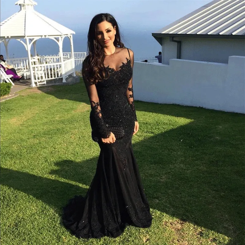 

Sexy Evening Dresses Arabic Jewel Neck Illusion Lace Appliques Crystal Beaded Black Mermaid Vestidos De Fiesta Plus Size