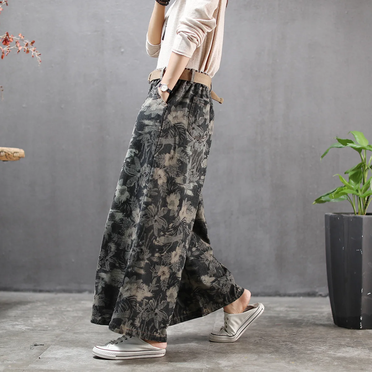 Женские винтажные джинсы эластичные широкие брюки с высокой талией и цветочным