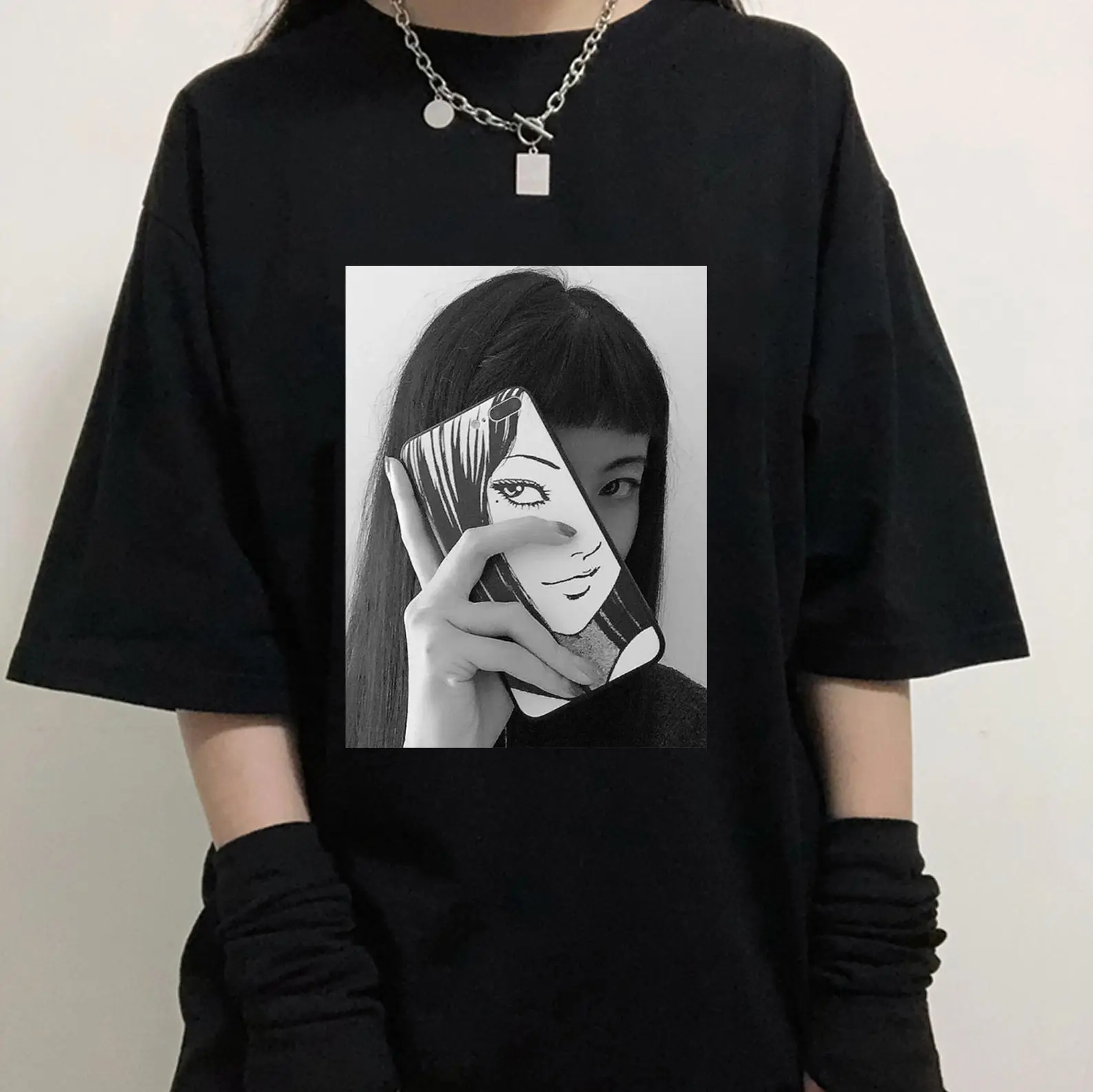 

Футболка с принтом из комиксов ужасов Junji Ito Tomie, женская уличная футболка в стиле Харадзюку, Милый Летний Топ для женщин