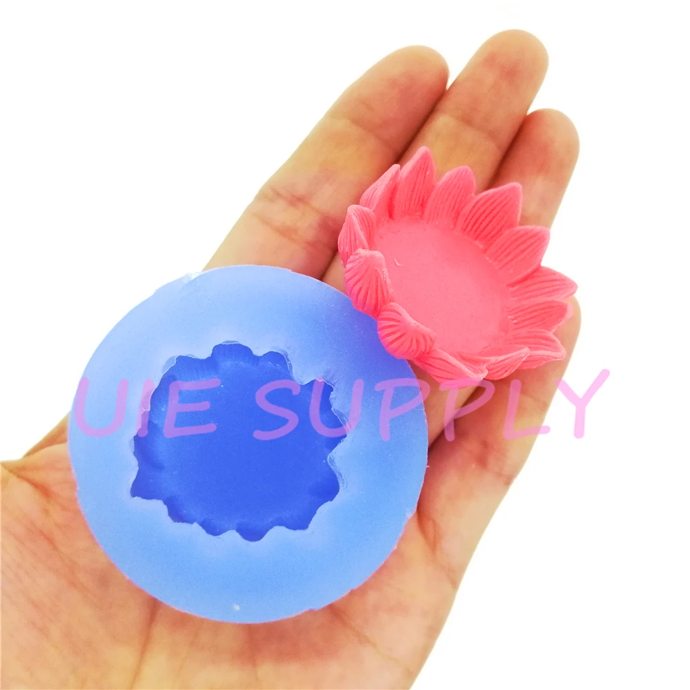 

HYL475U Flower Lotus Silicone Mold Fondant Cake Decoration Candy Chocolate Resin Art Clay Miniaturesweets 39.6mm x 37.4mm
