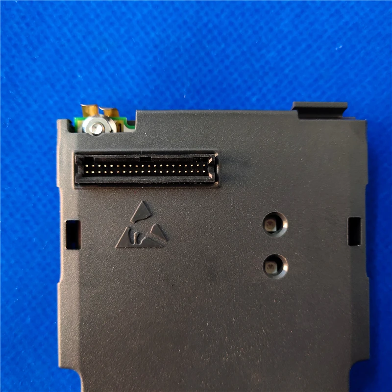 Новинка и оригинал для Siemens I/O плата MC1790L811F02 A5E03410206 Клеммная панель хорошие