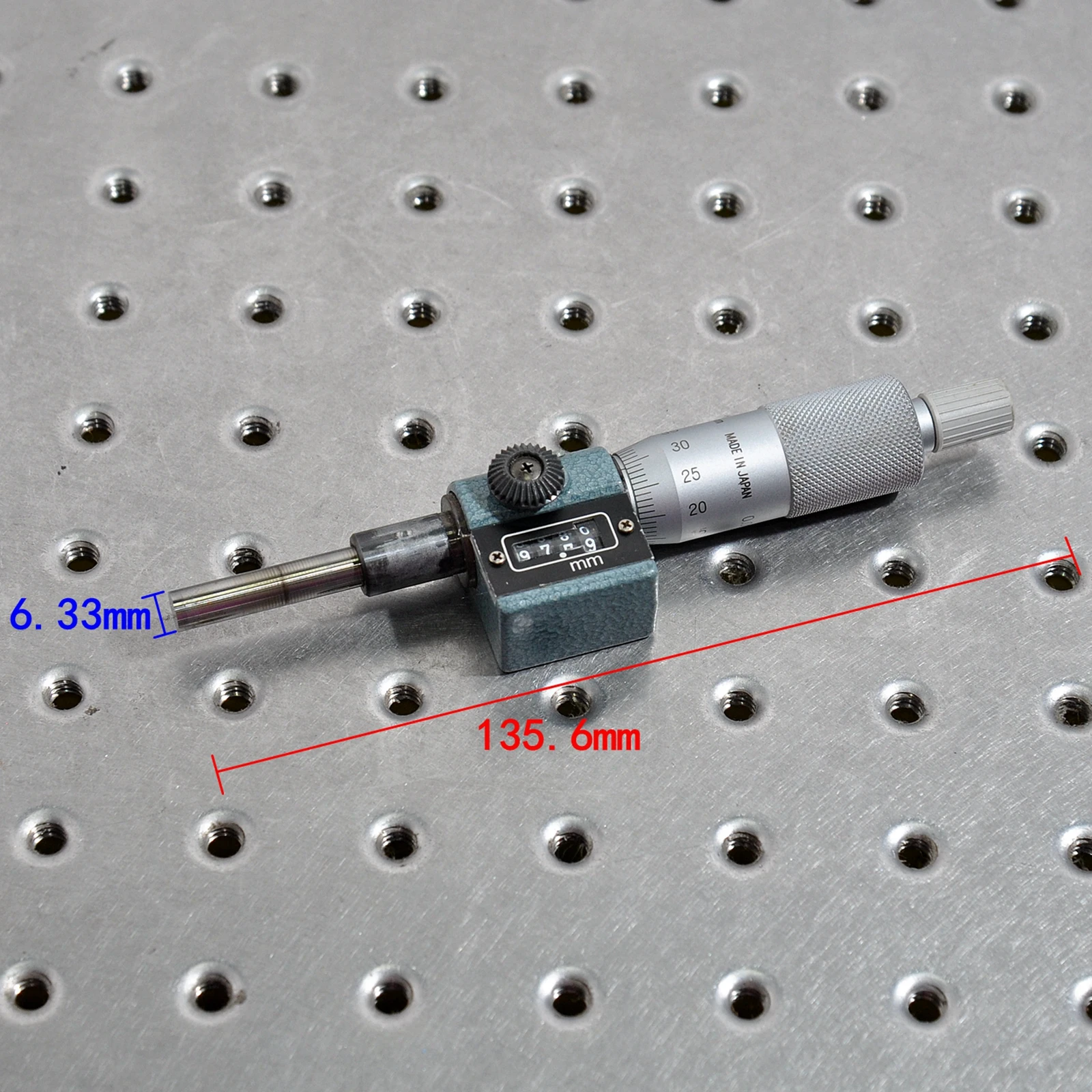 

Japan Mitutoyo micrometer precision 0.01 micrometer 0-25mm precision installation diameter 6.33mm