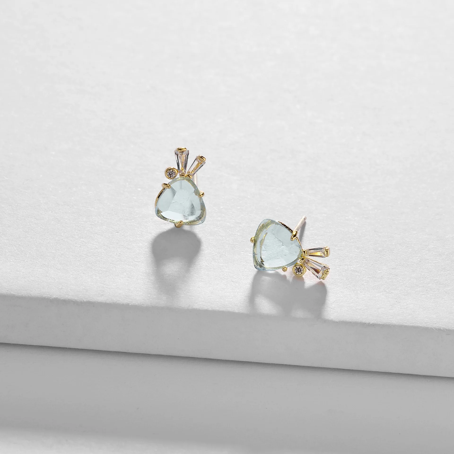 Hypoallergenic Delicate Blue Crystal Natural Stone Mini Stud Earrings for Women | Украшения и аксессуары