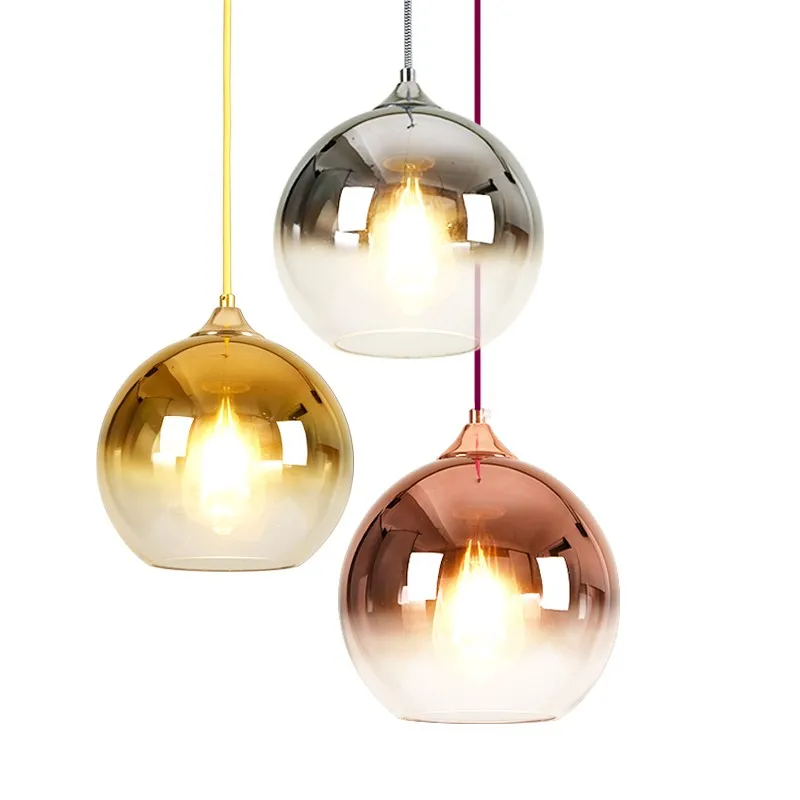 Современный круглый подвесной светильник в виде шара из серебристого и золотого