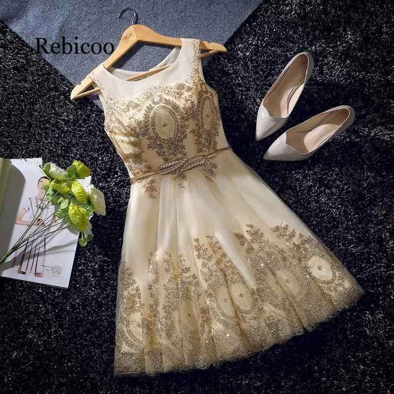 Элегантное вечернее платье с короткими бусинами и поясом Золотое банкетное