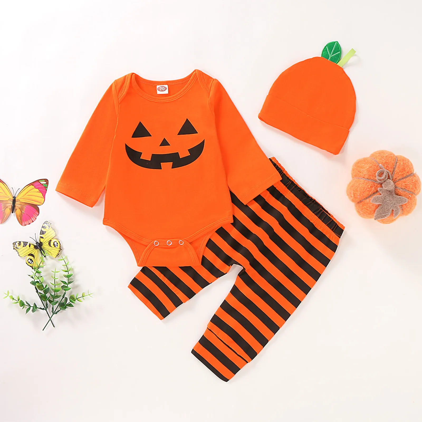 

Комплект одежды из трех предметов для мальчиков и девочек, кофта и брюки с принтом тыквы, длинные брюки в полоску, шапка, на Хэллоуин, на осен...