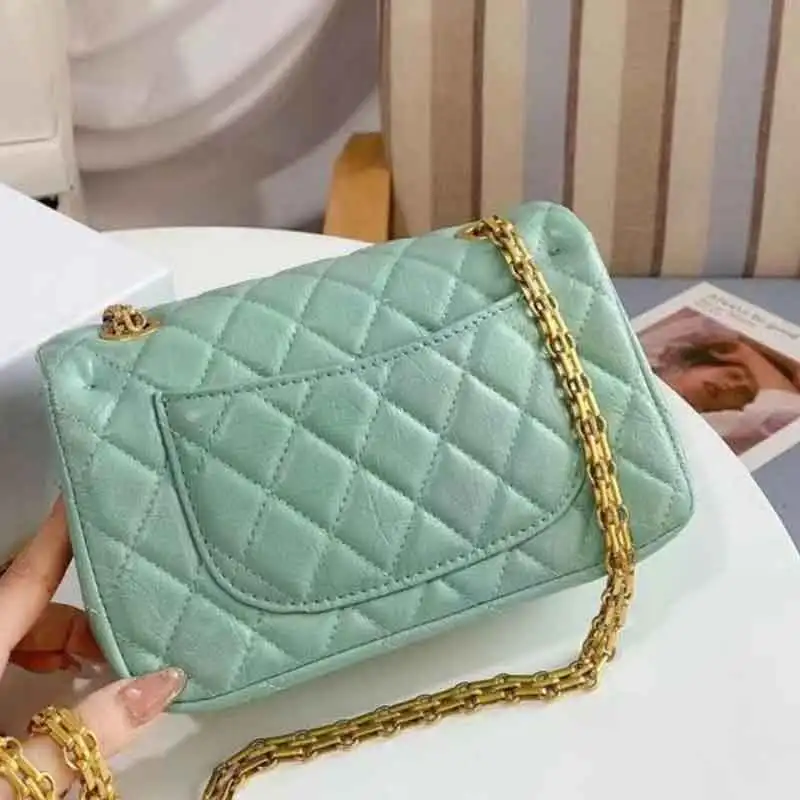 

Fashion glamour female bag Desidn Women Bag Casual Tote Handbag Shoulder chain Bag Crossbody Bag Buckle Ladies Bag