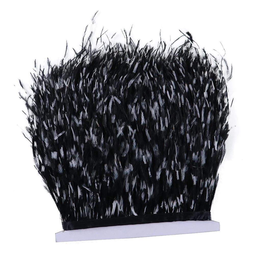 Австрийскими перьями и лентой с бахромой на стопу длиной от 10 до 15 см отделкой для