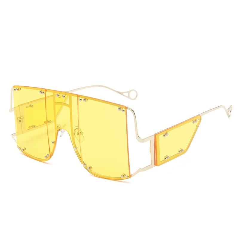 

Punk Women Sunglasses Hot Fashion Oversized Eyewear Metal Frame Trending Oculos Vintage Square Travel Shades Retro Gafas MWJ902