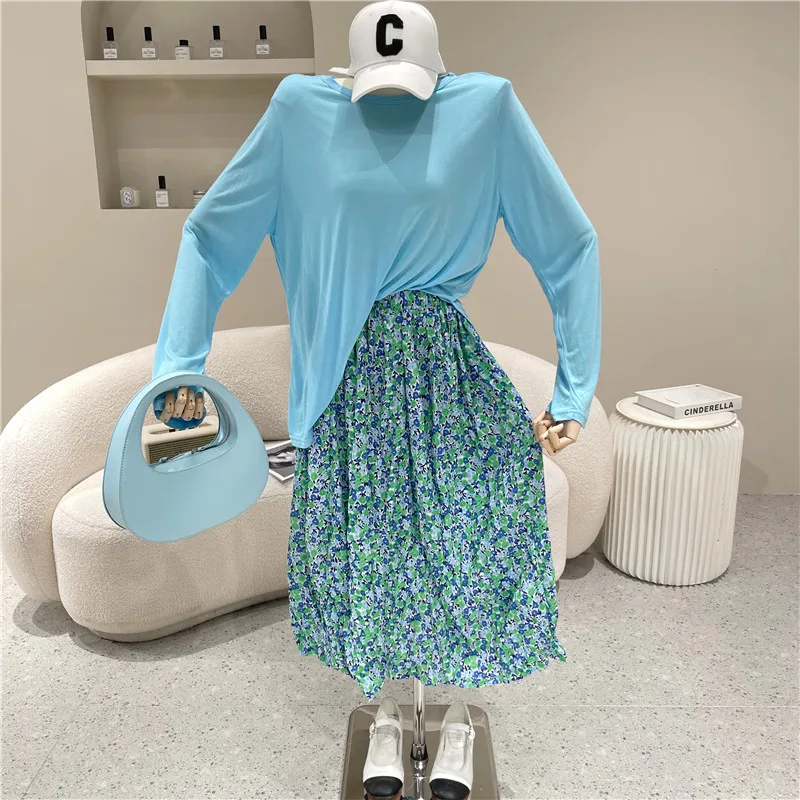 

New Women's Clothing Summer 2021 Thin versatile T-shirt sunscreen Long Sleeve Top + elastic waist floral skirt Two piece set