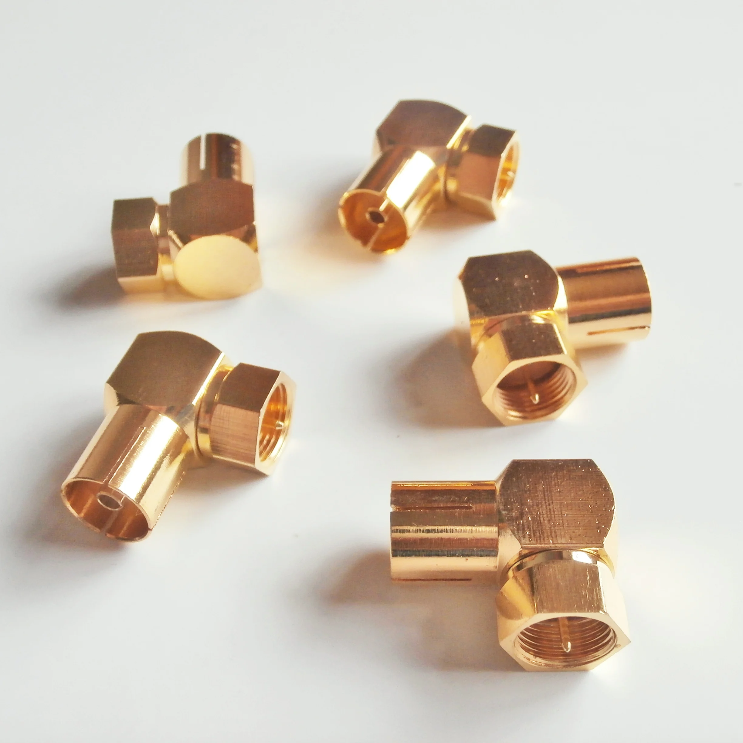 1X шт F до IEC DVB-T ТВ контактный разъем PAL гнездовой с прямым углом 90 градусов