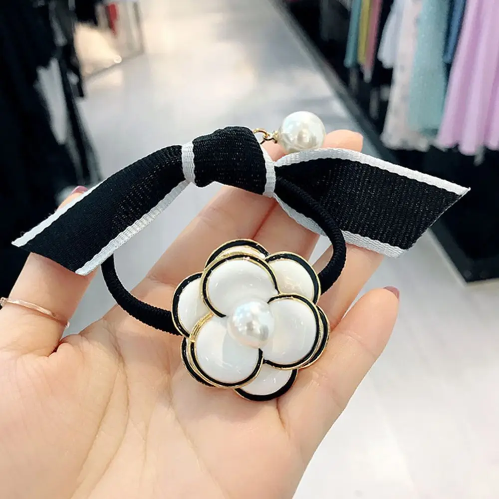 Одежда для девочек в Корейском стиле простой и глубоким вырезом декорированные