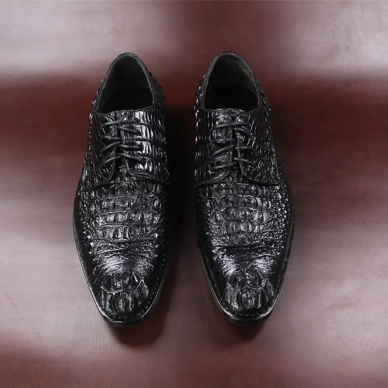 Роскошная обувь для мужчин Sipriks черного цвета с узором крокодиловая кожа Туфли