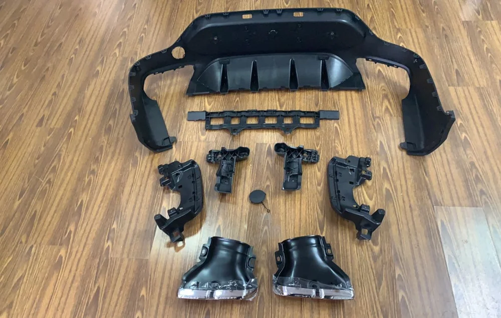 

GLC 2000 MODEL GLC63S AMG PLASTIC COVER BODY KITS