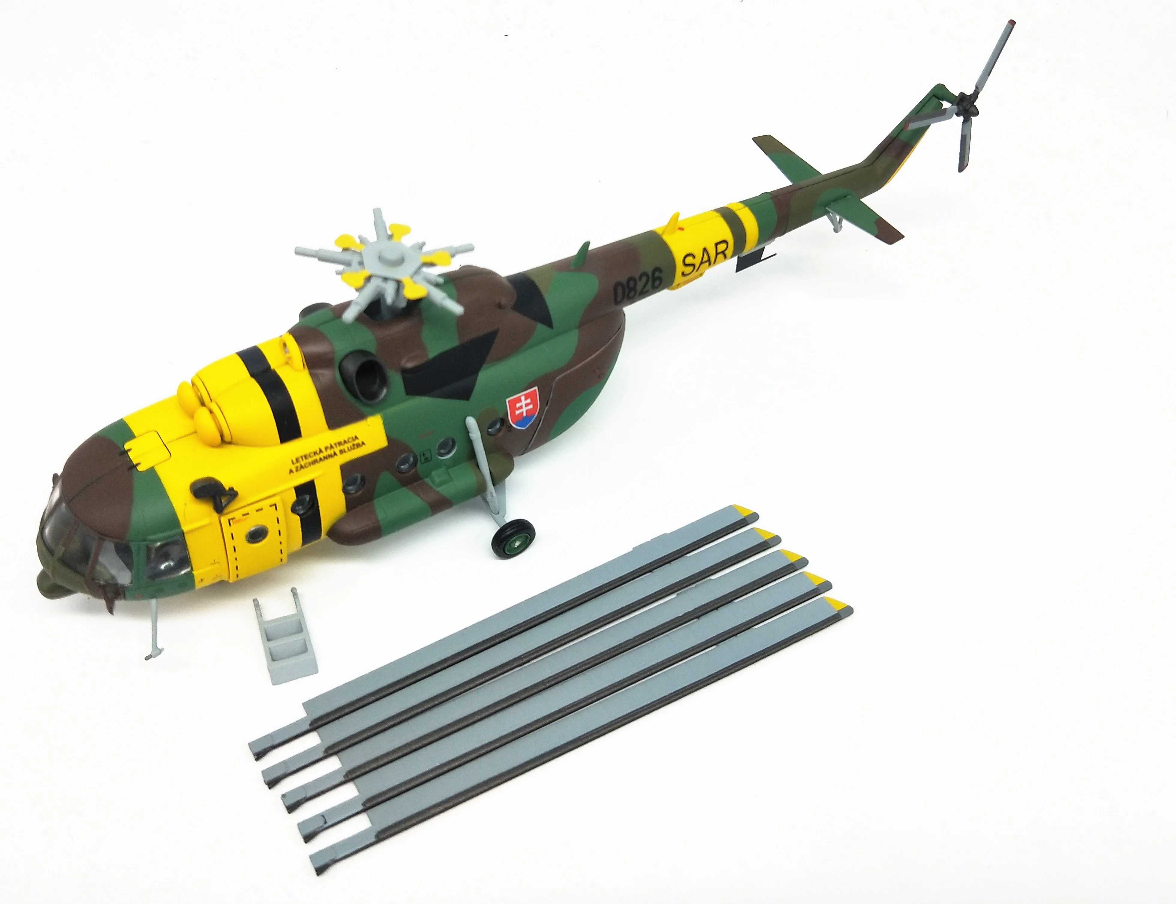Fine 1: 72 MI-17 модель вертолета в России, ср. ВВС Готовая модель самолета из сплава коллекция