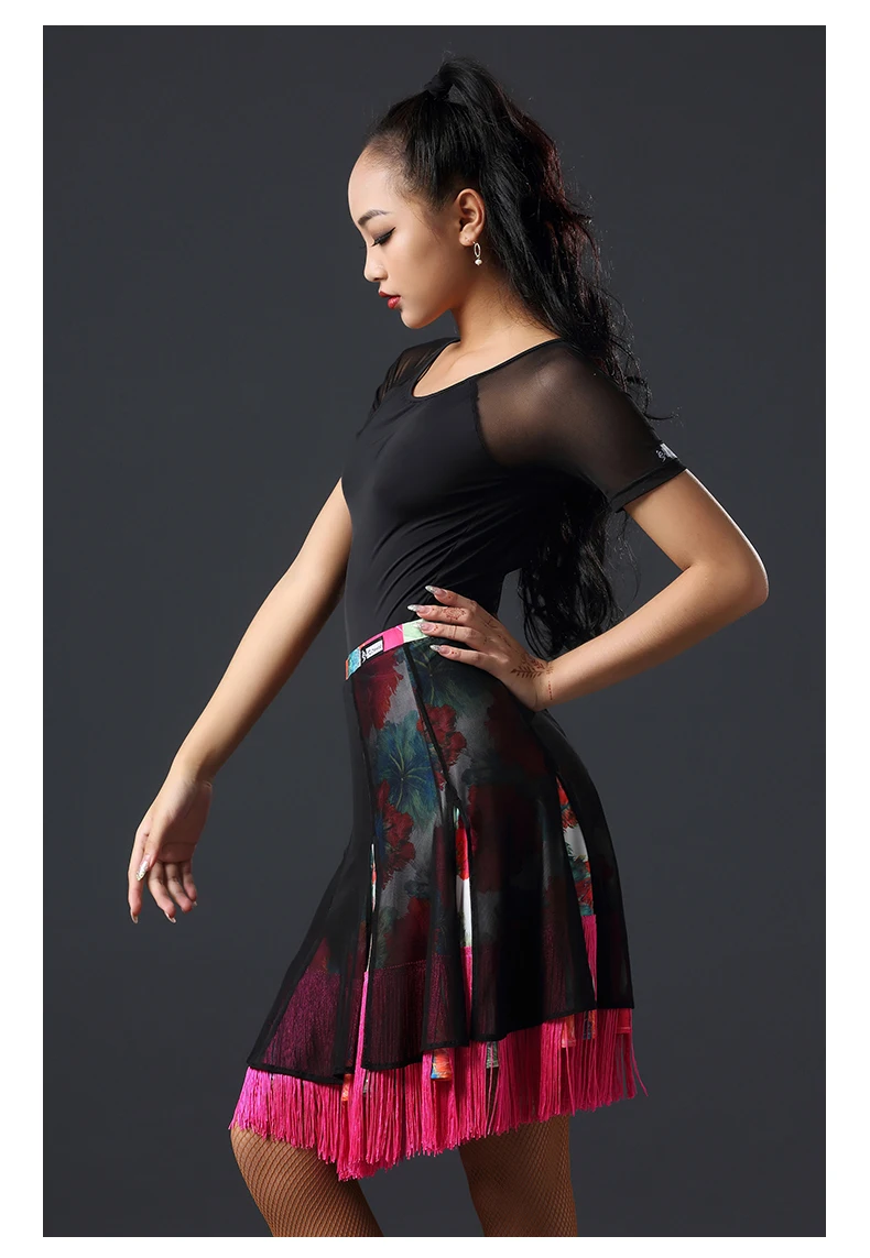 Professional Latin Dance Skirt Half-Length Dance Clothes New Split Tassel Hit Color Half Skirt Adult Exercise Clothes DWY2119