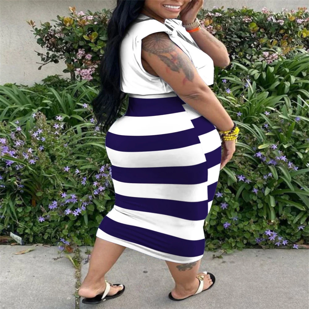Женский летний костюм SSEURAT в полоску с футболкой и юбкой 2022 |