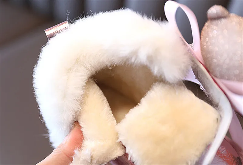 

Child Cartoon Design Snow Boots Girl Boy Plush Plat Ankle Boots 2020 Winter Warm Kid Comfortable Casual Shoes Size 26-36 Black