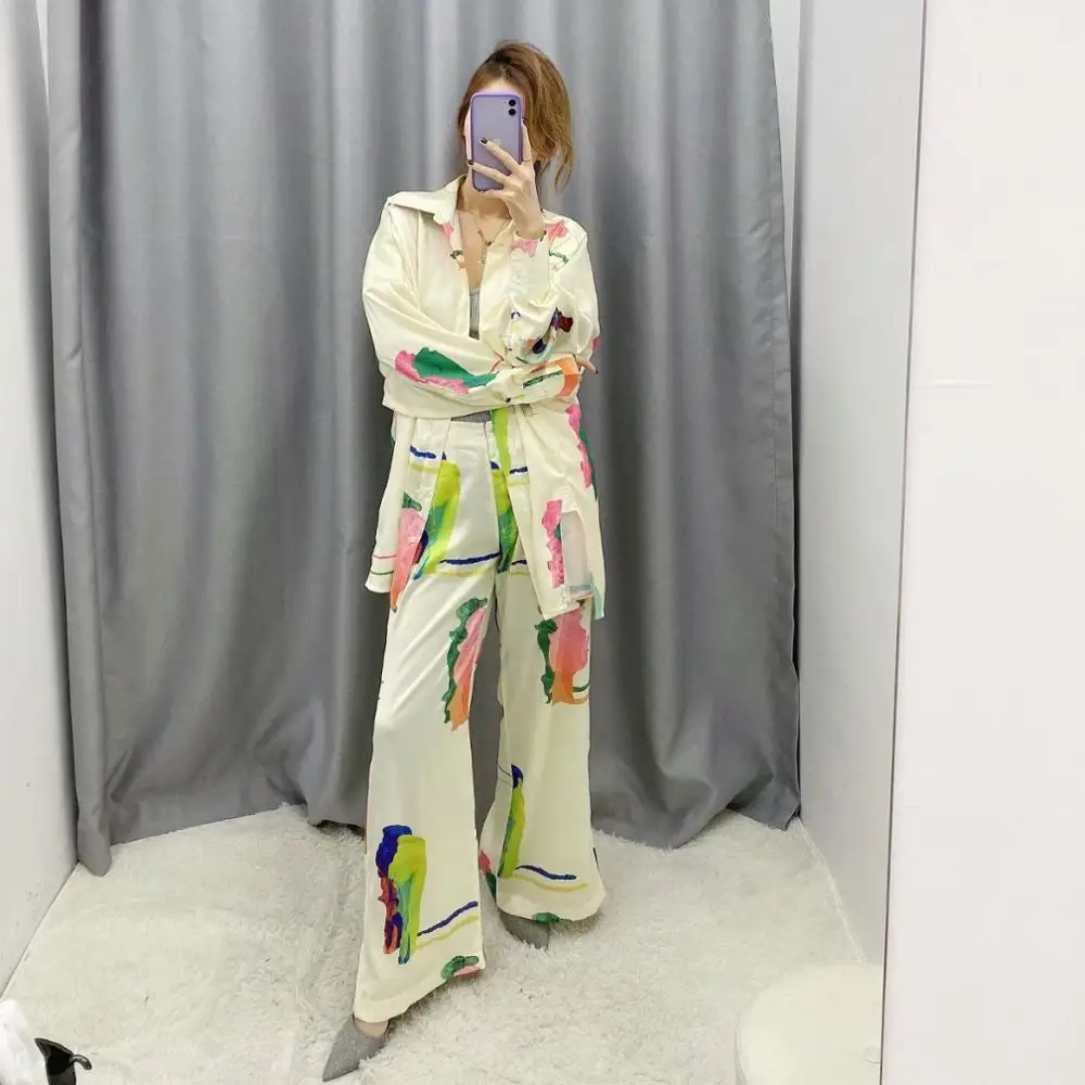 Женский комплект из 2 предметов блузка с длинным рукавом и разноцветным принтом