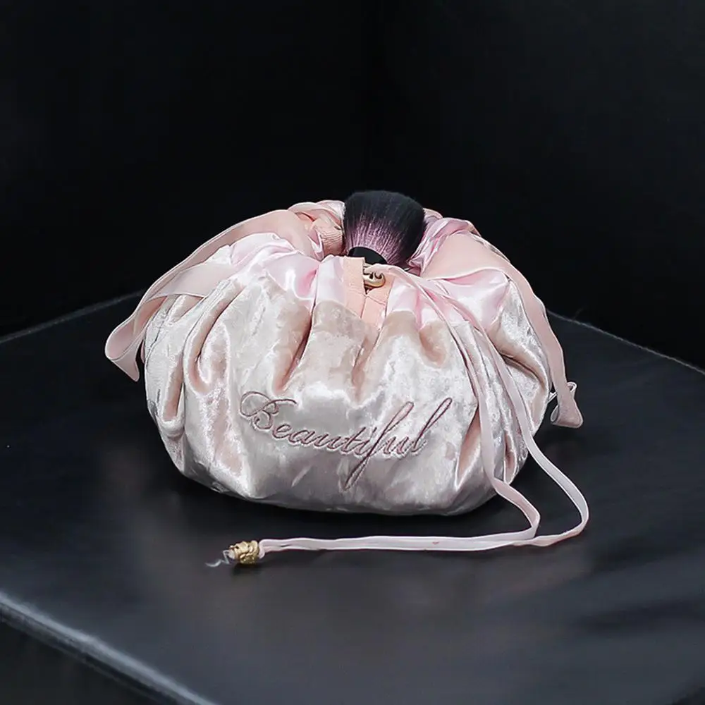 Женская сумка для хранения косметики дорожная домашняя милая простая Большая