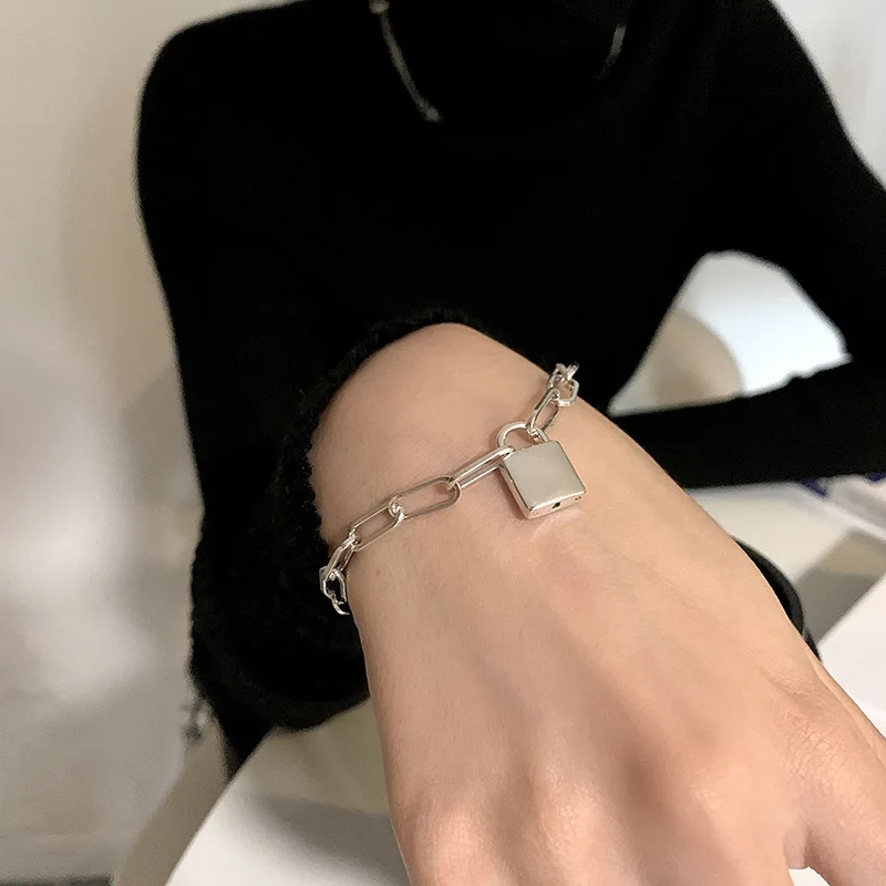 

TIMEONLY Hyperbole Alloy Lock Hip Hop Bracelets Chunky Hollow Cuban Chain Charm Bracelet for Women Girls Street Style Jewellery