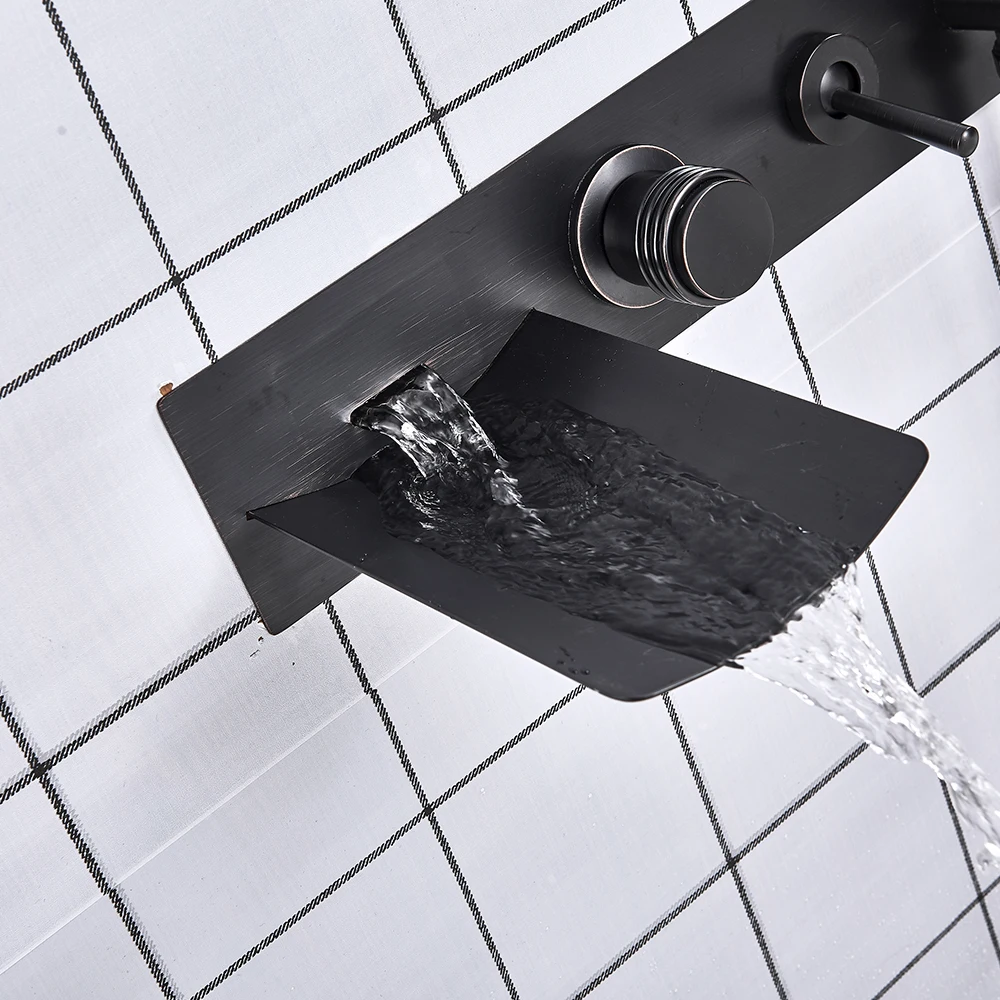 Фото Fashion Style Black Bronze Bathtub Faucet Mixer Tap With Hand Shower Sprayer Watelfall Spout Hot and Cold Water Обустройство дома Fashion Style Black Bronze Bathtub Faucet Mixer Tap With Hand Shower Sprayer Watelfall Spout Hot and Cold Water Обустройство дома