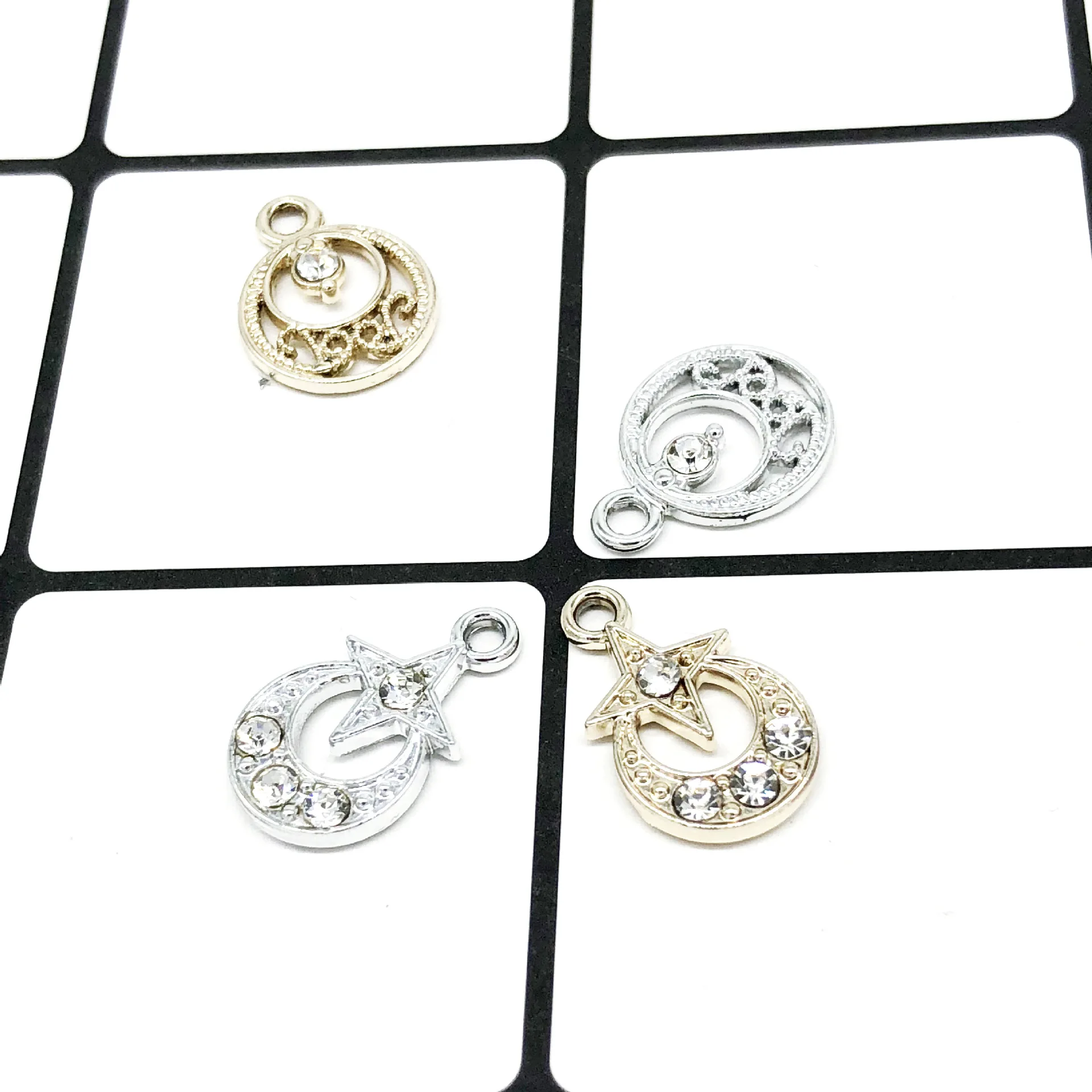 20PCS New Arrival Gold Silver Color Round Charm Pendant With Rhinestone Pendants For Bracelet DIY Jewelry | Украшения и