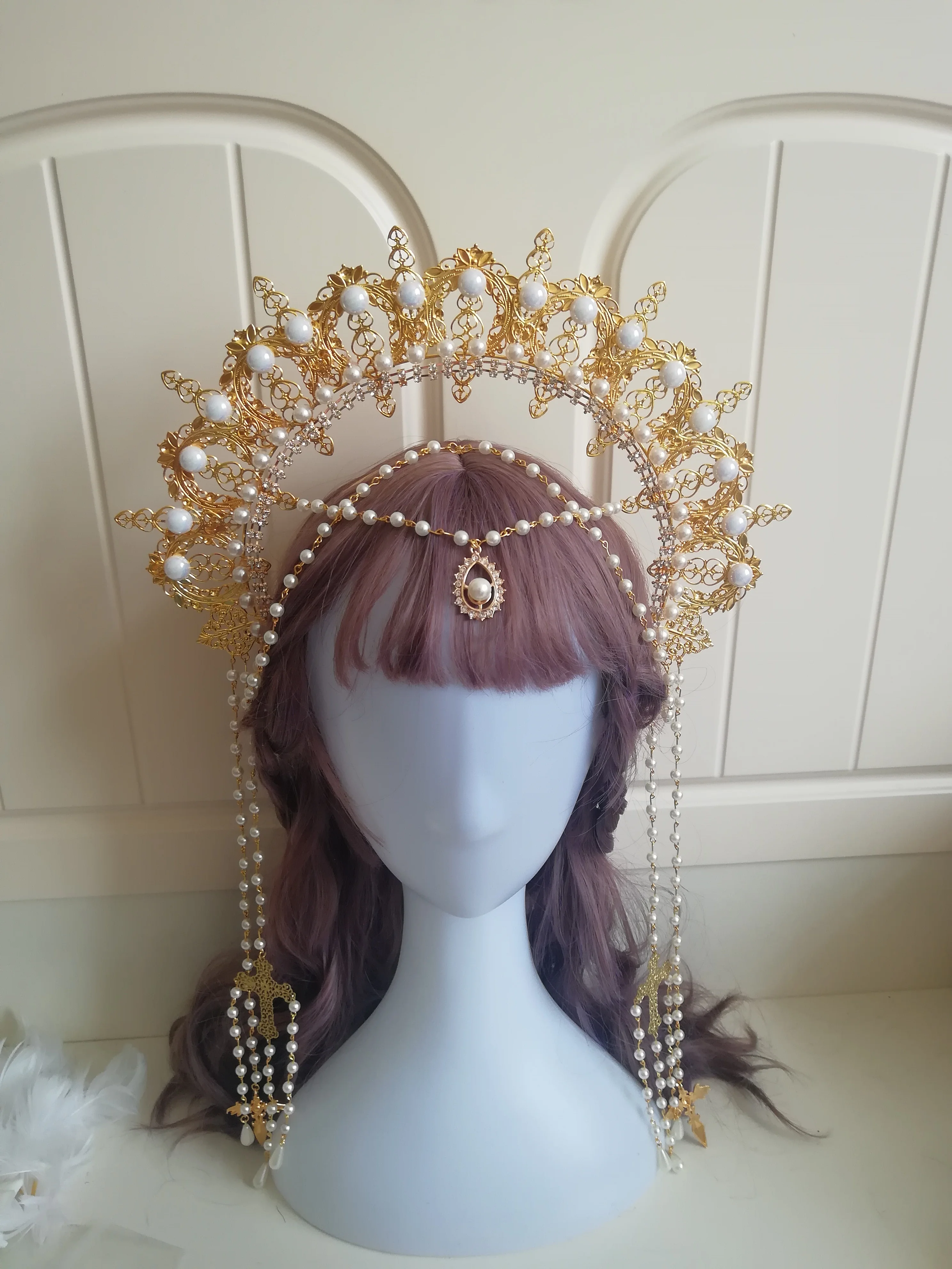 

Gorgeous Pearl Chain Flower Wedding Goddess Take Photo Props Baroque Tiara Cosplay Queen Notre Dame Halo Hair Crown Headband