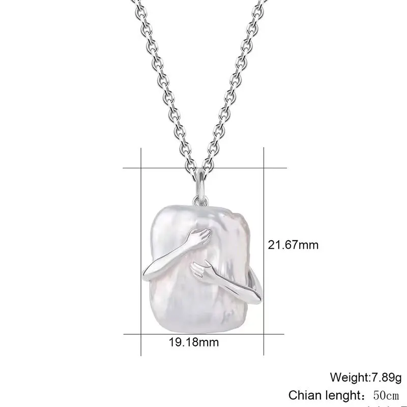

New Romantic Two Hands Hug Pendant Necklace Creative Exquisite Square Real Pearl Two Hand Necklaces For Women Fashion Jewelry