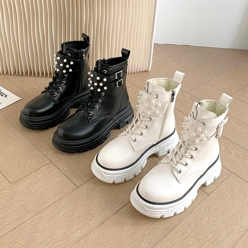 

2021 Winter Thick Heel Solid Color Female Round Head Side Zipper Pearl Belt Buckle Waterproof Platform Barrel Martin Boots.