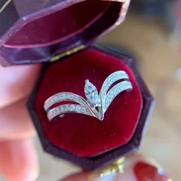 dainty design princess rings v shaped stylish bridal wedding party jewelry with crystal valentines gifts for lady 2022 trend
