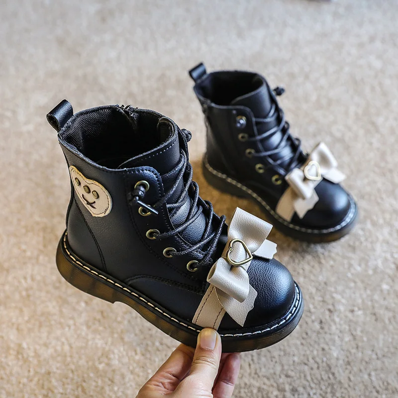 

Korean bow girls' Martin Boots Autumn And Winter 2021 Children's Plush Short boots Princess Love Mid-calf Cotton Leather Shoes