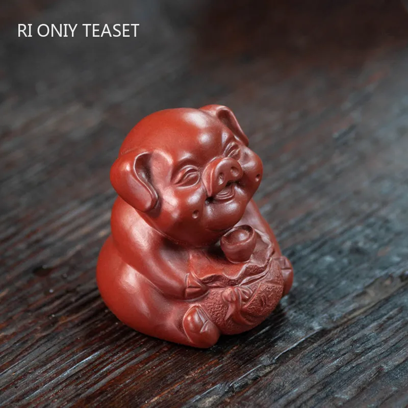 

Lucky Pig Statue Ornaments Yixing Purple Clay Tea Pet Handmade Sculpture Dahongpao Tea Figurine Crafts Chinese Tea Set Decors