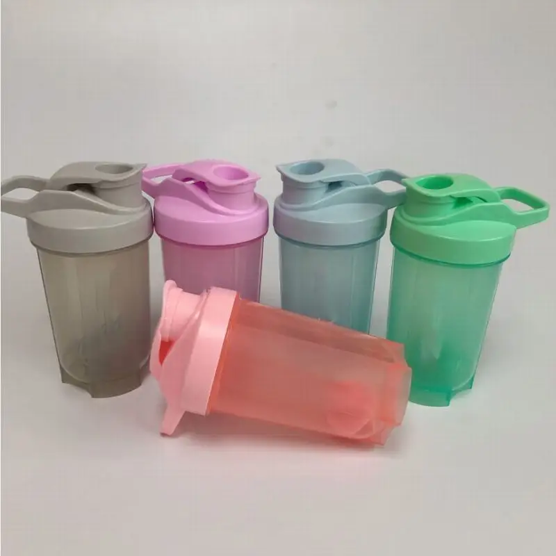 Шейкер пластиковый спортивный с толстой ручкой 500 мл | Дом и сад