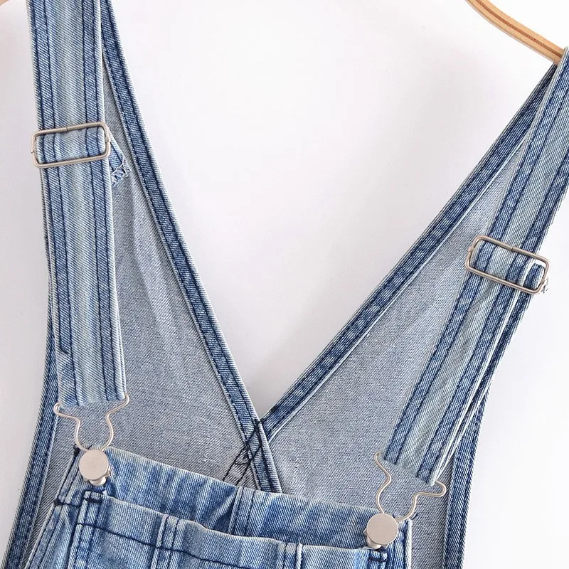 

Alldoke Summer 2021 Casual Overalls Jeans Shorts Women Hollow Out Button Fly Strap Short Pants Vintage Shorts Jeans Feminino