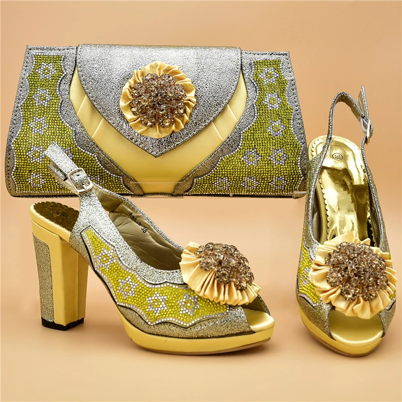 Новейший дизайн Комплект из туфель на каблуке и сумочки в нигерийском стиле