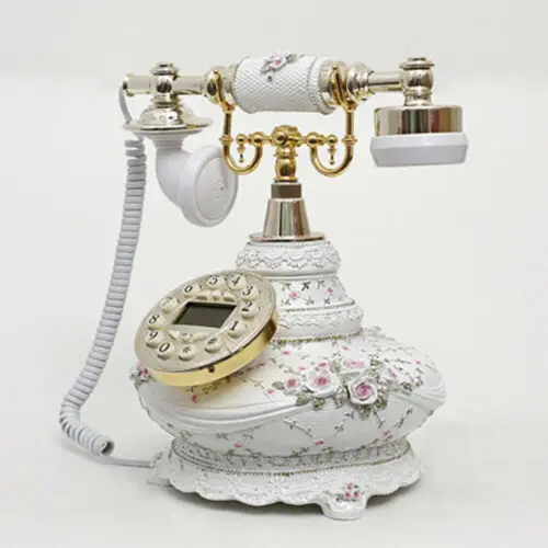 Старинный телефон в французском стиле |
