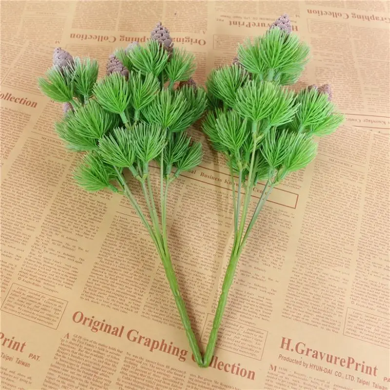 

Simulated Plant Plastic Grass Green Plant Pine Cone Single 7-Fork Pine Cone False Leaves