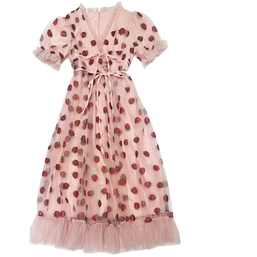 Платье женское Сетчатое с вышивкой французское облегающее клубничное пикантное