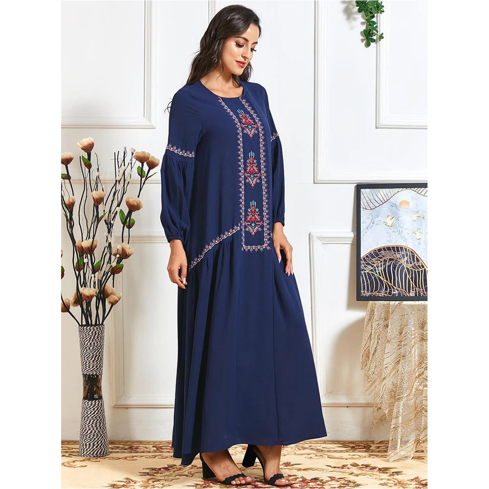 

Middle East Plus Size Muslim Abaya Embroidery Long Dress Arab Jilbab Turkish O-neck Dubai Long Sleeve Autumn Maxi Robe Fashion