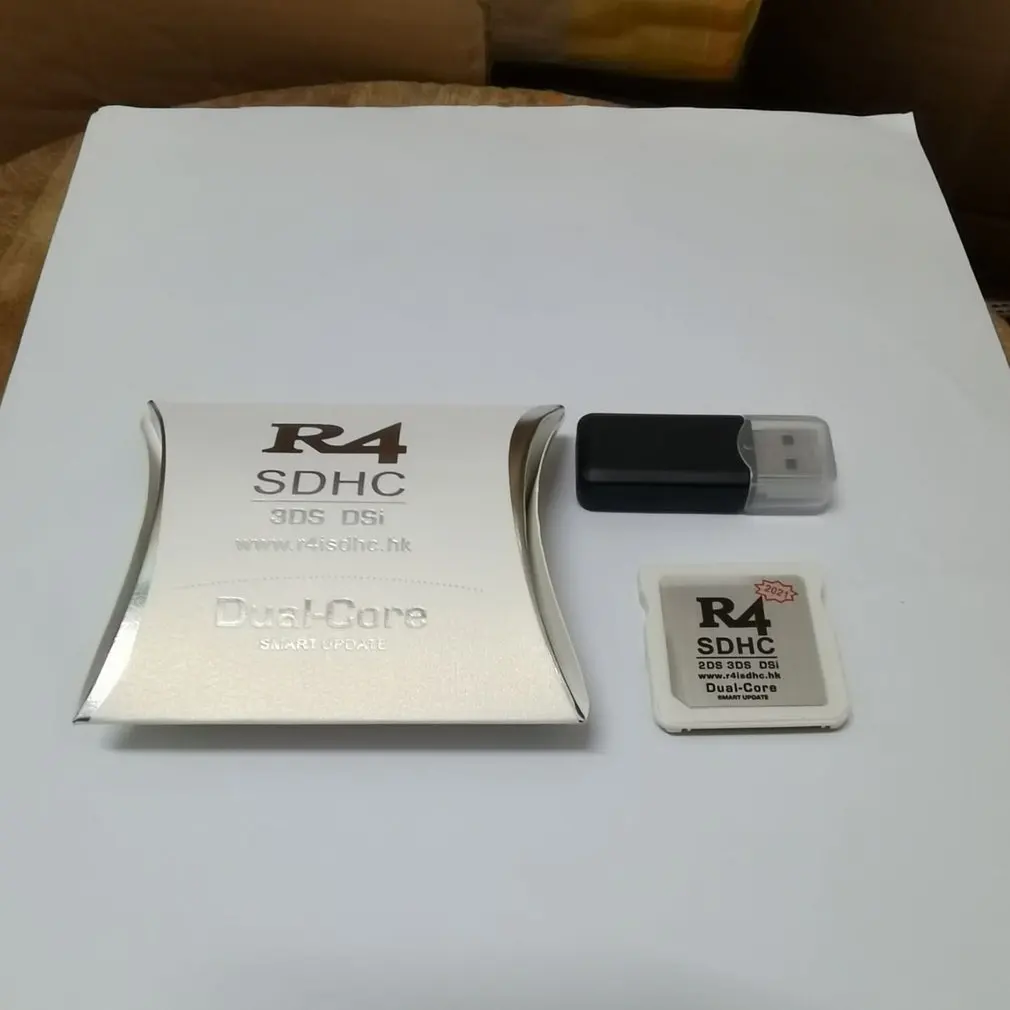 New R4 SDHC Adapter Secure Digital Memory Card Burning Game Flashcard Durable Material Compact And Portable | Электроника