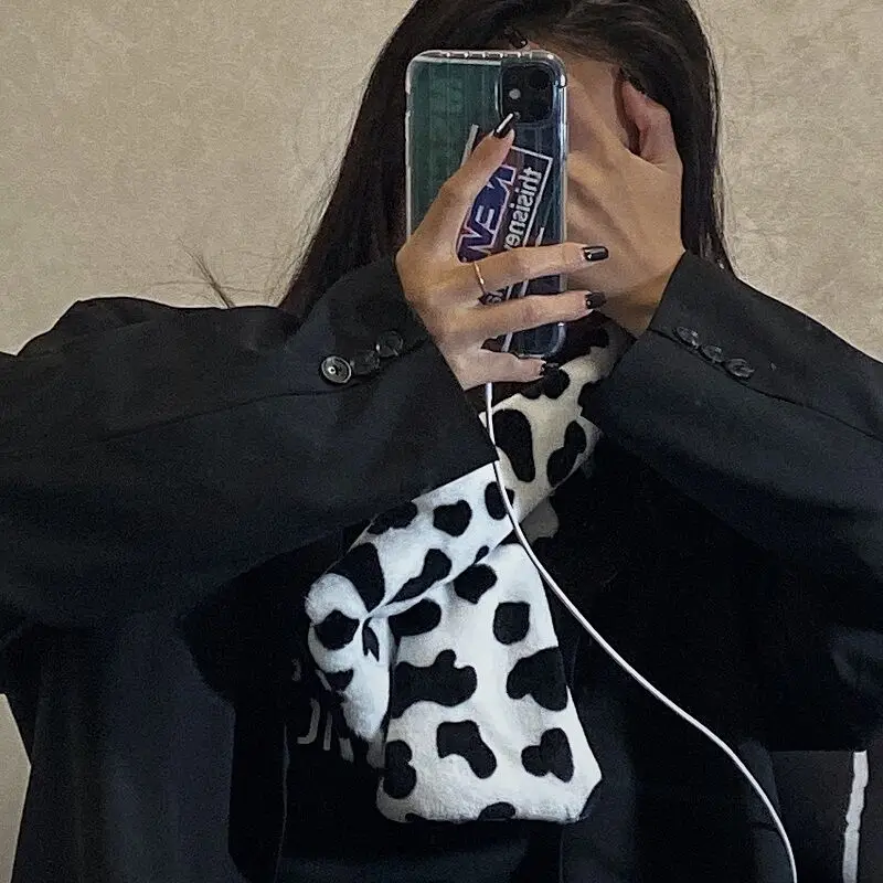 Осенне-зимний милый шарф с узором в виде пушистой коровы и пятен мягкий черный