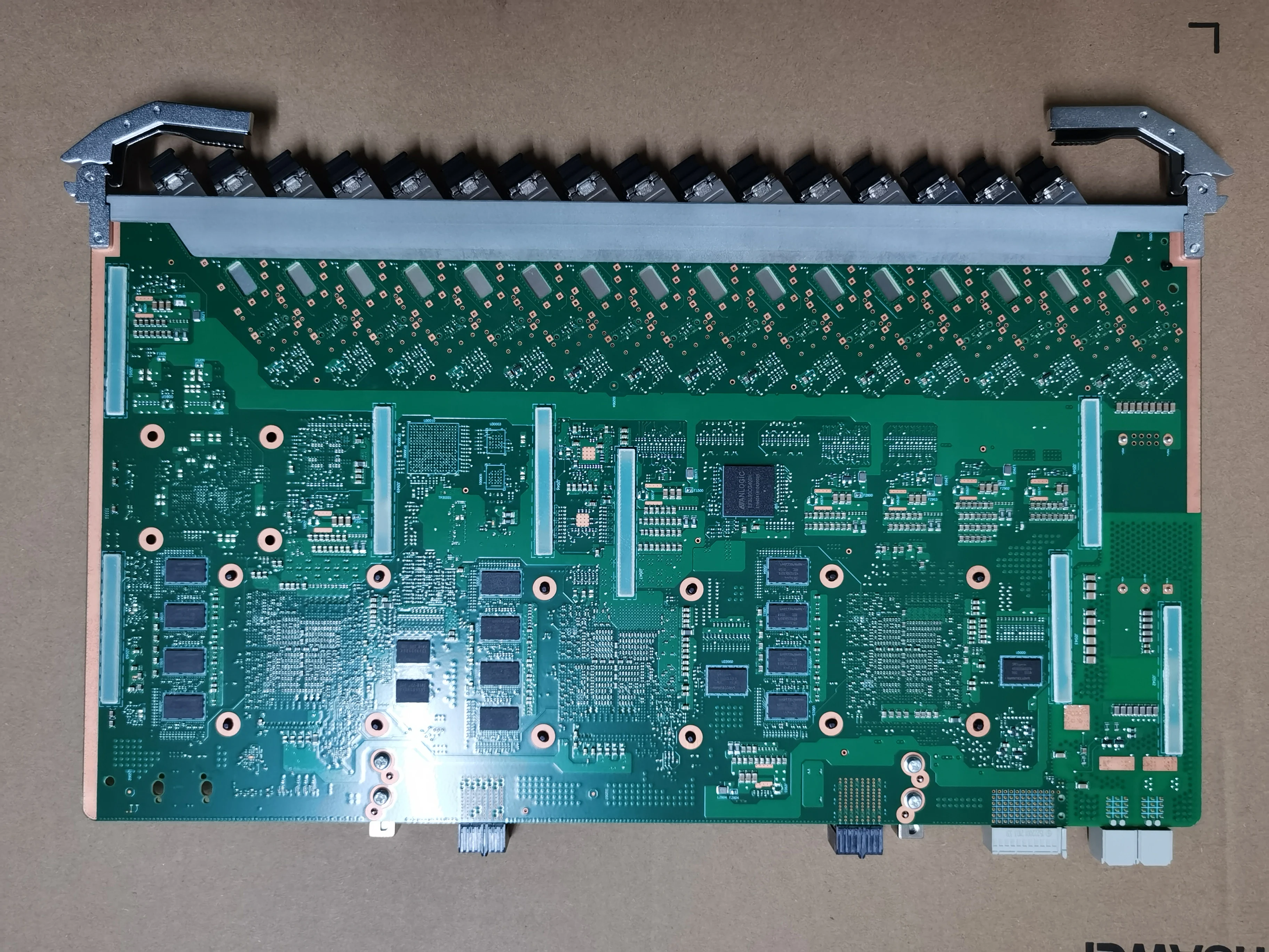 Huawei 16-port XG-PON и GPON Combo OLT плата интерфейса CGHF с 16pcs N2A или C + class D Модуль для MA5800 -