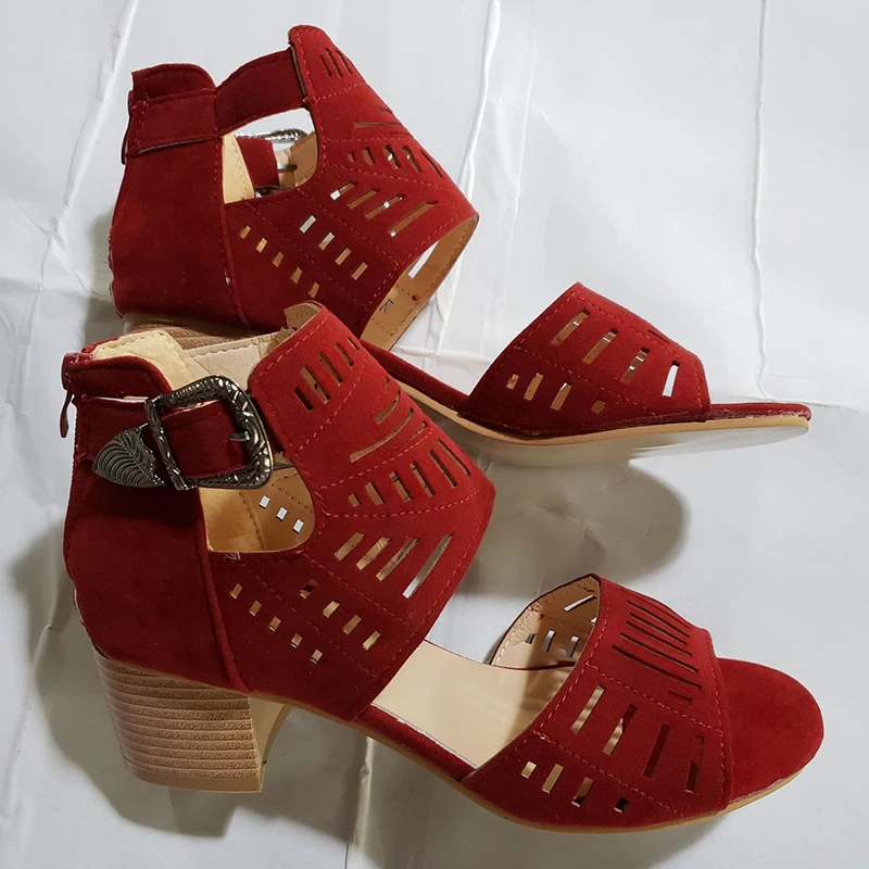 Женские летние сандалии-гладиаторы с ремешком и пряжкой | Обувь