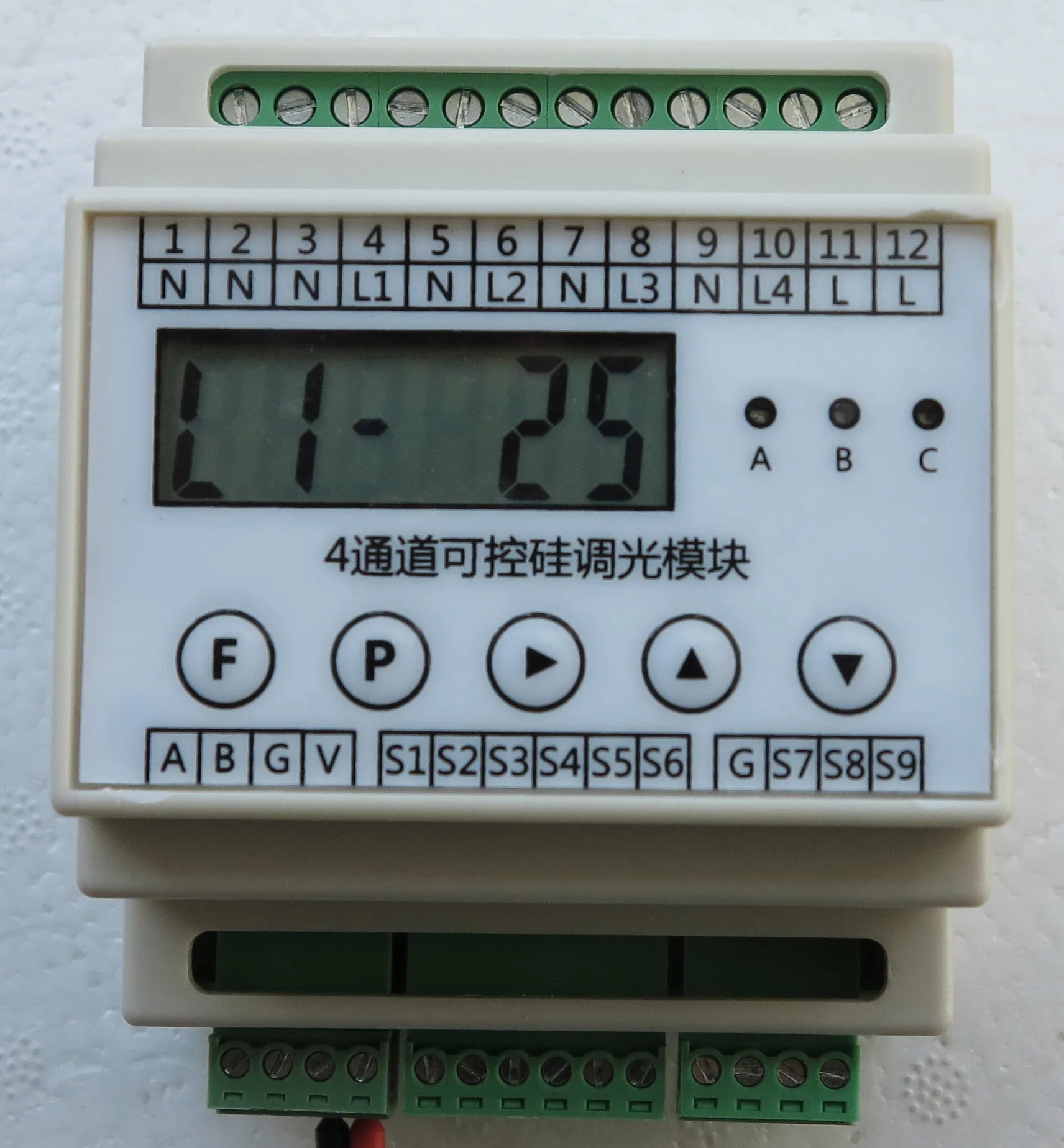 4-полосный кремниевый контролируемый модуль затемнения LCD RS485 Modbus | Автомобили и