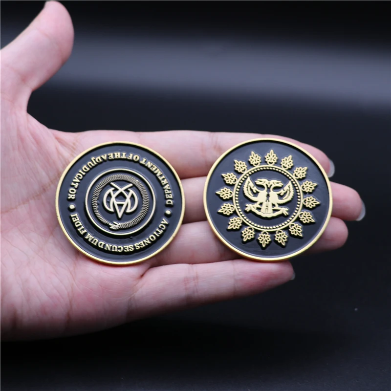 Movie John Wick Collect Coin Continental Hotel Decision Gold Coin Replica Cosplay Props Accessories Badge