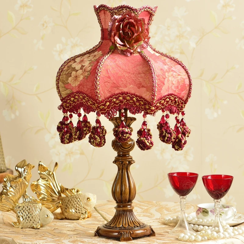 High-grade Warm Lamp Wedding Table Decorations Antique Design Bedroom Bedside Creative Pastoral Dressing | Лампы и освещение