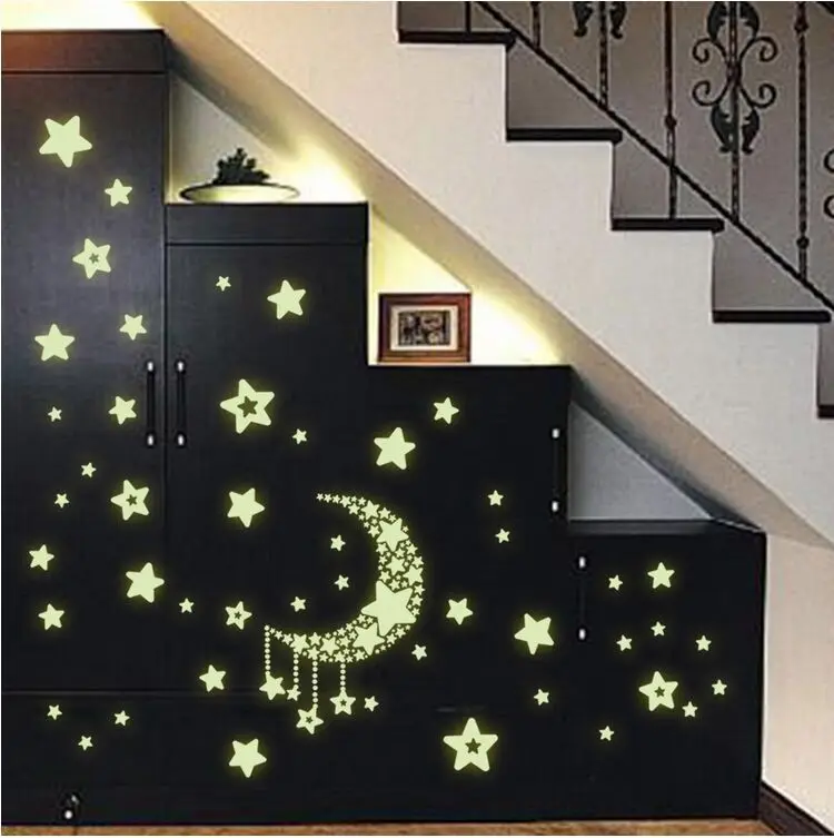 

Moon Star Fluorescentie Noctilucent Night Glow in Dark Lichtgevende Vinyl Verwijderbare Kids Kind Slaapkamer Muurstickers Decal