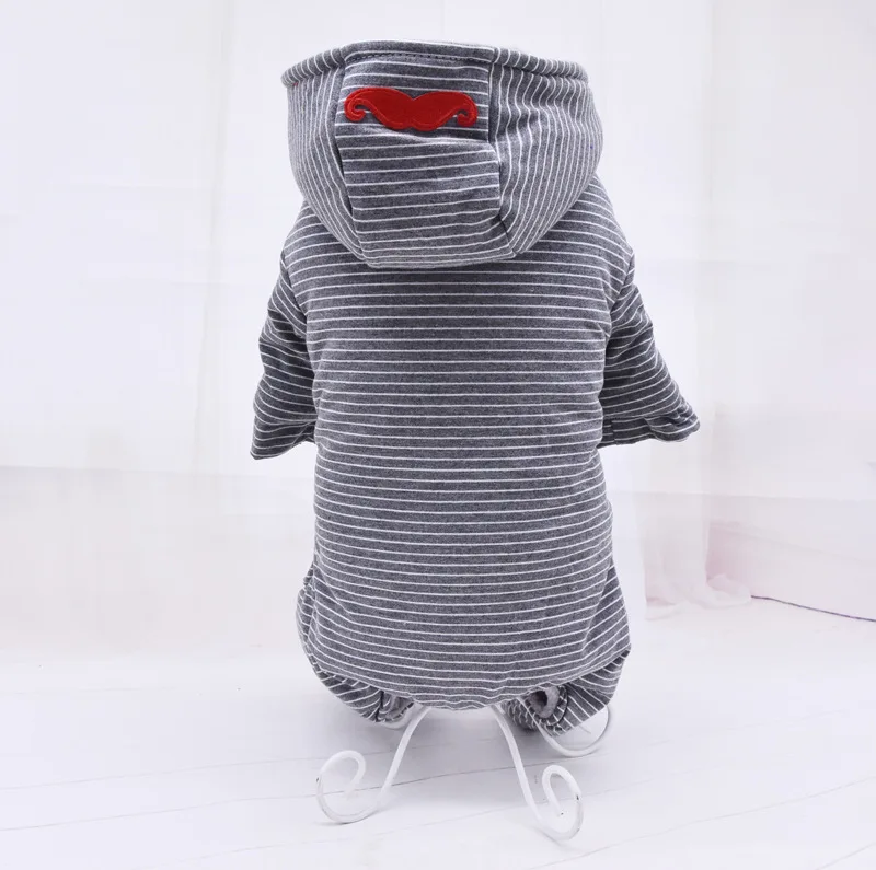 Одежда для домашних животных на осень и зиму в полоску утолщенная с четырьмя